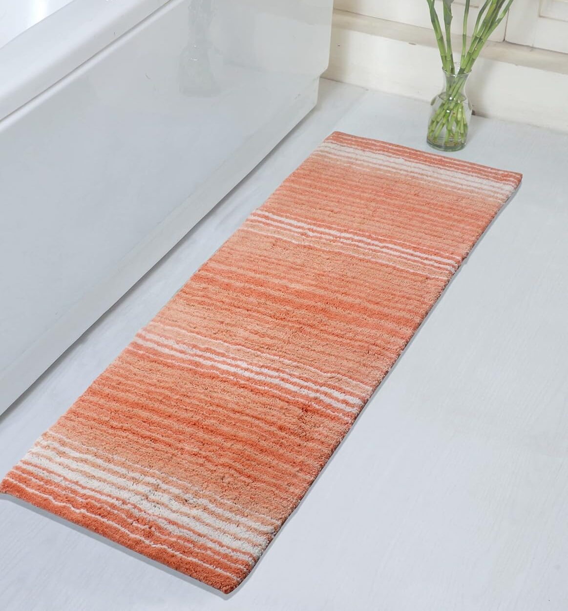 Striped Cotton Bathmat – Elevate Your Bathroom Décor