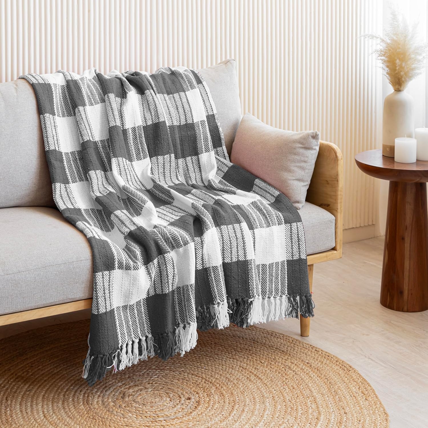 Plaid Cotton Throw – Cozy, Stylish & Versatile